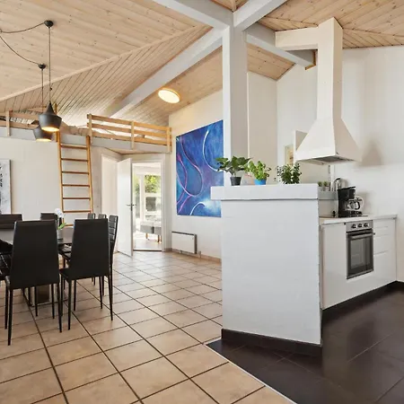 3 Bedroom In Дом отдыха Sjolund