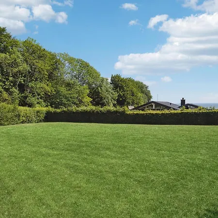 Semesterbostad 3 Bedroom In Sjolund